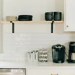 Quaint Vintage Reno In Manheim